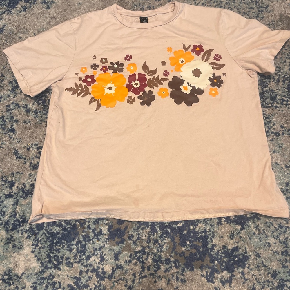 SHEIN Floral Graphic Tee – Size Large